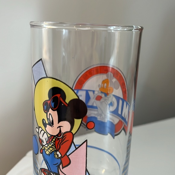 Disney Mickey Mouse 80s Retro Vintage drinking glass. 1988 - Picture 5 of 5
